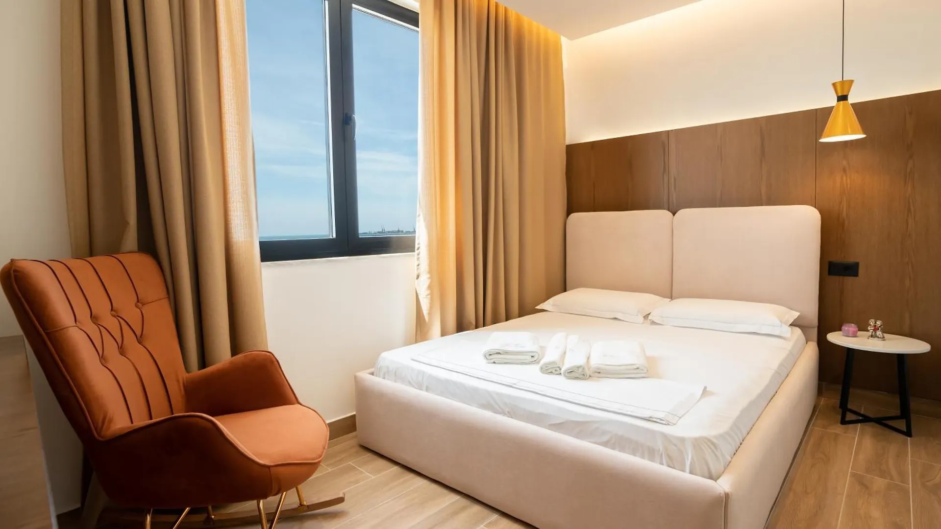 Szálloda Azure Sea View Apartments Durrës