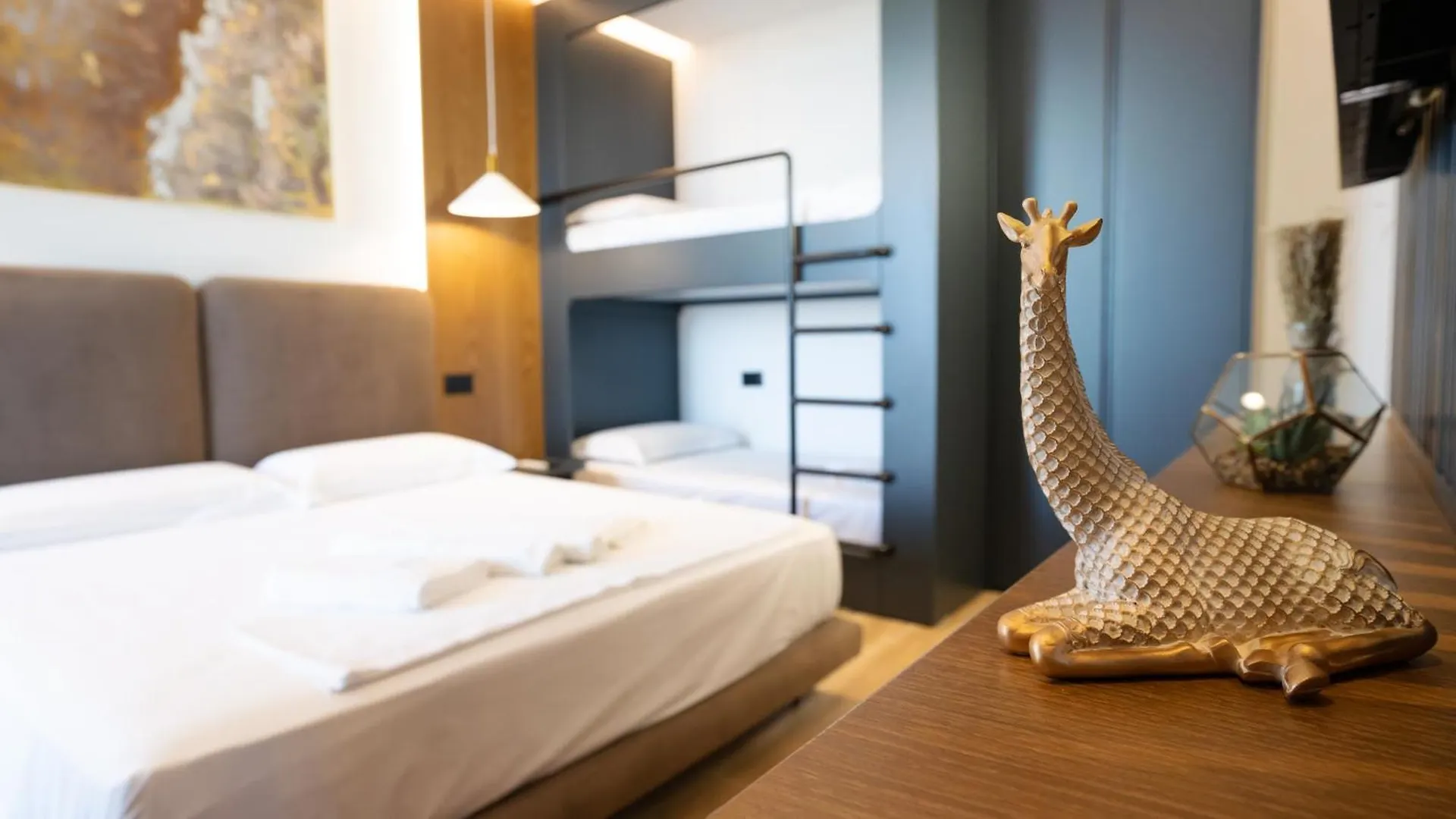 Szálloda Azure Sea View Apartments Durrës